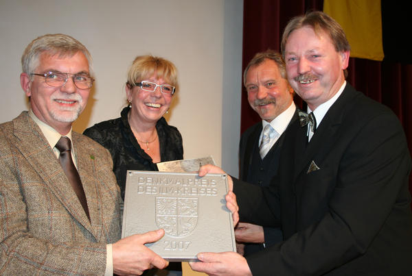 Erstmals verliehen: Denkmalpreis des Ilm-Kreises 2007 geht an E. & G. Schmalenbach aus Gro&szlig;hettstedt