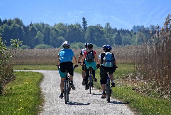 Bild vergr&ouml;&szlig;ern: Fahrrad fahren im Ilm-Kreis