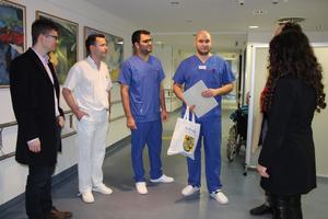 Bild vergr&ouml;&szlig;ern: Daniel Schulthei&szlig;, Oberarzt Michael Proske, Arzt in Weiterbildung Mohamed Safwan Alsalkini, stellvertretender Bereichsleiter Notfallaufnahme Ilmenau Torsten H&auml;u&szlig;er, Petra Enders