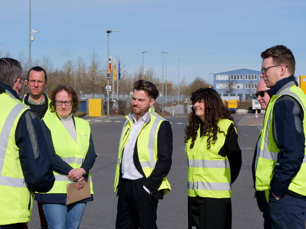 Bild vergr&ouml;&szlig;ern: Unternehmensbesuch Dachser